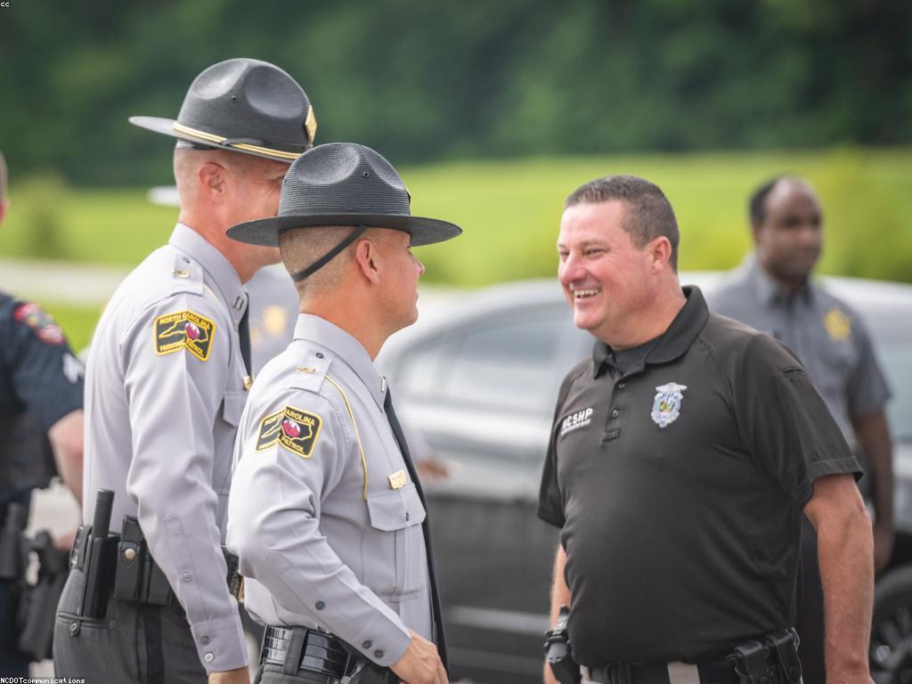 ការបង្កើតសហគមន៍ស្លតដែលមានសុវត្ថិភាព និងរឹងមាំ