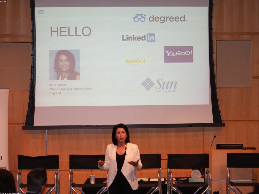 សារៈសំខាន់នៃការបណ្ដុះបណ្ដាលនៅកន្លែងធ្វើការ