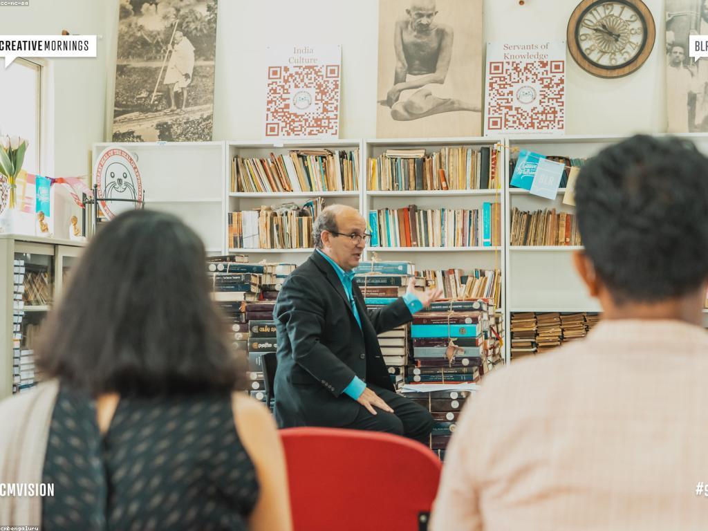 ការចែករំលែកចំណេះដឹងក្នុងសហគមន៍ស្លត